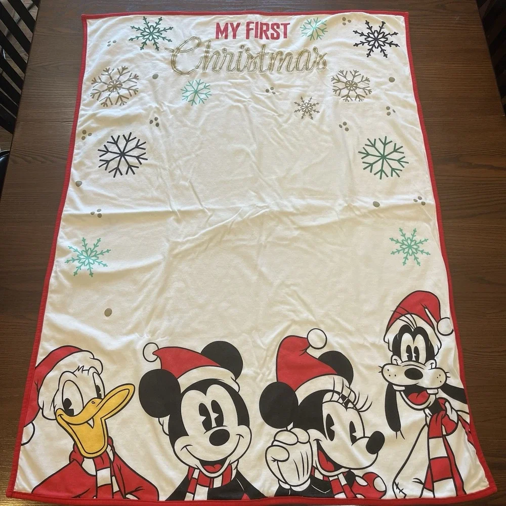 Disney Baby My First Christmas Blanket Mickey Minnie Donald Goofy Snowflakes